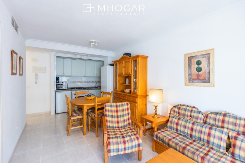 Calpe - Bonito y acogedor apartamento en primera linea de playa a la venta!